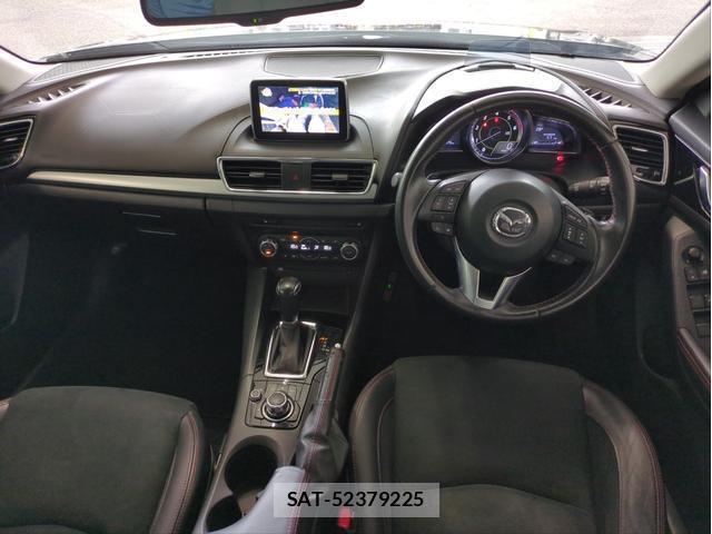 Mazda AXELA SPORT 2015-09 8875166-2