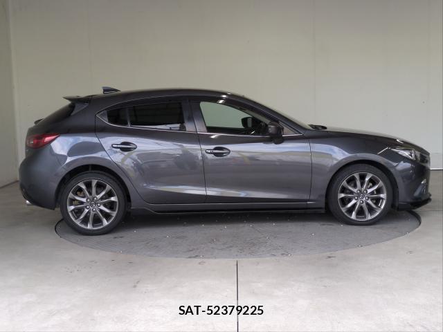 Mazda AXELA SPORT 2015-09 8875166-3