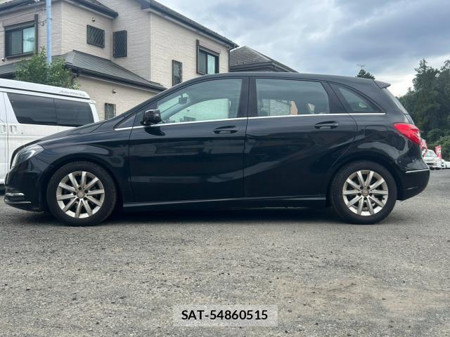 Mercedes Benz B-CLASS 2015-04 8875527-10