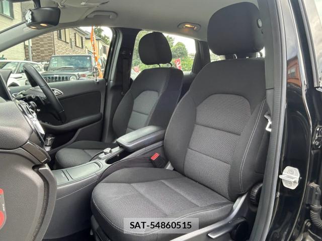 Mercedes Benz B-CLASS 2015-04 8875527-5