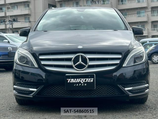 Mercedes Benz B-CLASS 2015-04 8875527-9
