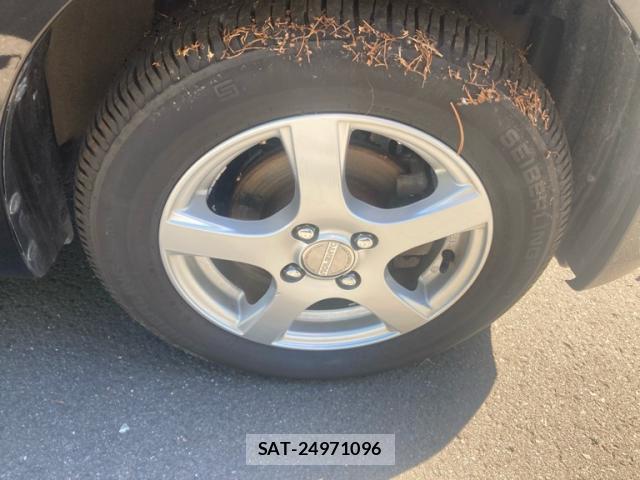 Toyota BB 2010-03 8873369-16