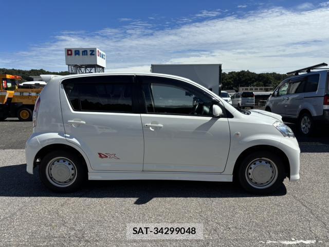 Daihatsu BOON 2009-10 8875644-9