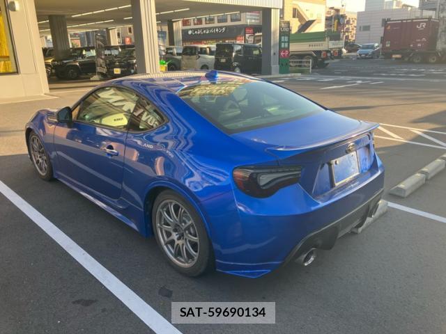 Subaru BRZ 2013-08 8873462-13