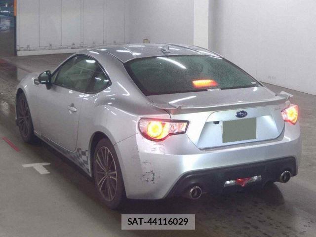 Subaru BRZ 2014-03 8875370-1