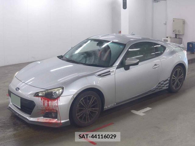 Subaru BRZ 2014-03 8875370-3