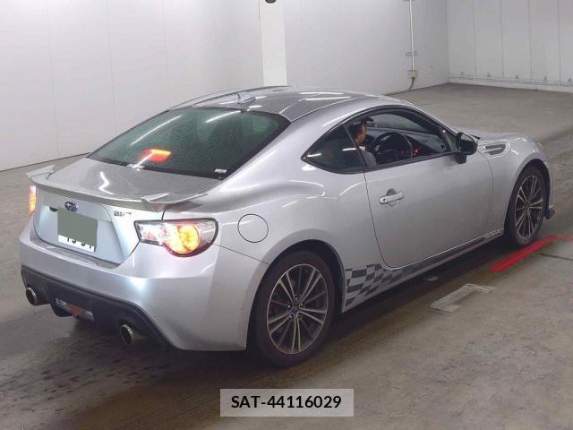 Subaru BRZ 2014-03 8875370-4