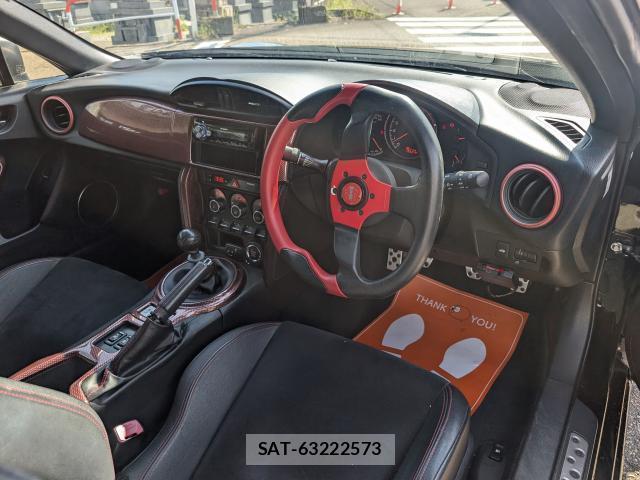 Subaru BRZ 2012-04 8875734-2