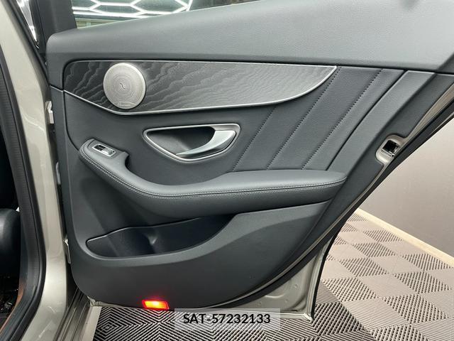 Mercedes Benz C-CLASS 2020-01 8875548-15