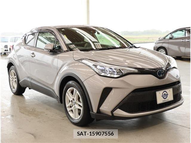 Toyota C-HR 2021-06 8872734-13