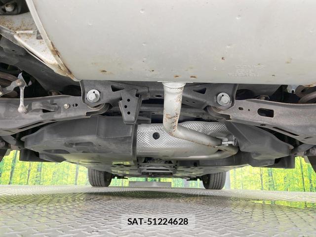 Toyota C-HR 2017-08 8873578-18