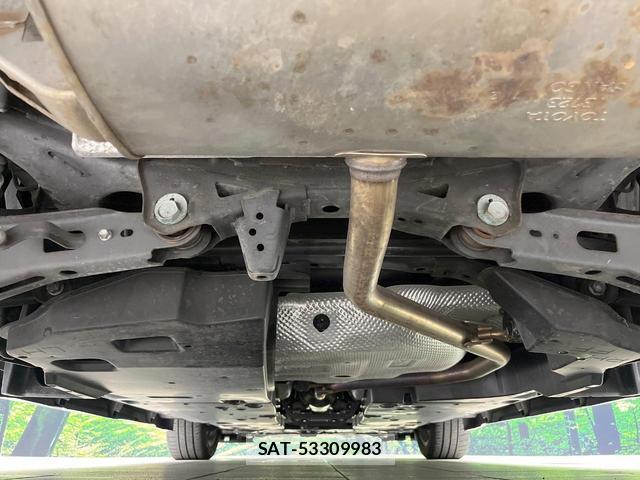 Toyota C-HR 2017-02 8873602-18