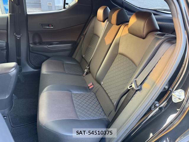 Toyota C-HR 2019-03 8873830-6