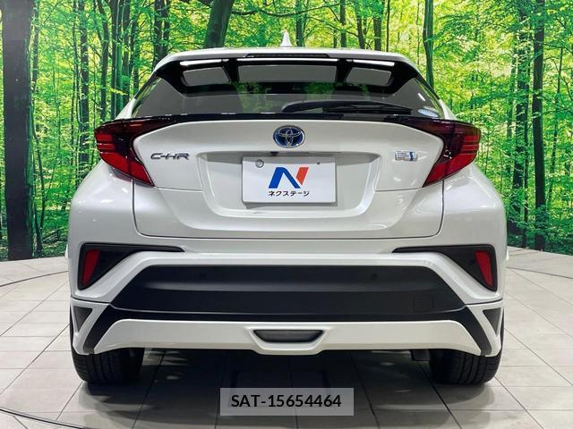 Toyota C-HR 2019-11 8874165-14