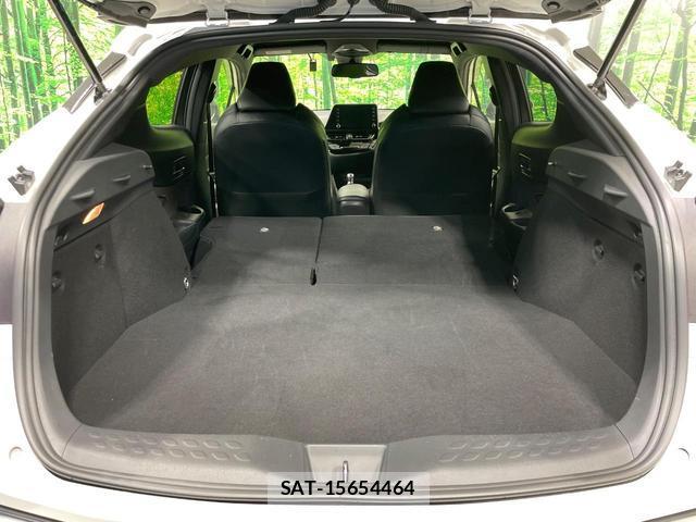 Toyota C-HR 2019-11 8874165-9