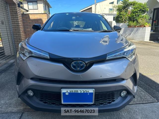 Toyota C-HR 2017-10 8874186-0