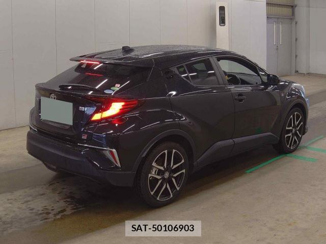 Toyota C-HR 2020-08 8874236-3