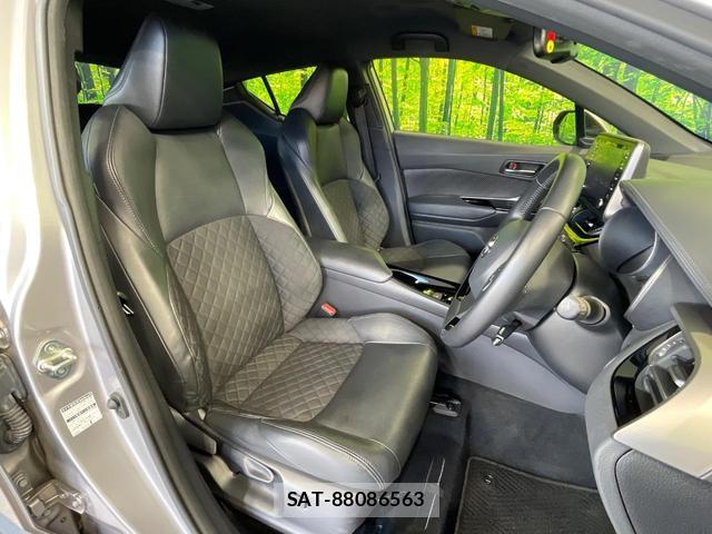 Toyota C-HR 2021-02 8866733-8