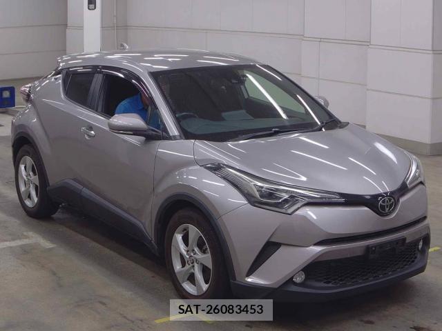 Toyota C-HR 2017-11 8875350-0