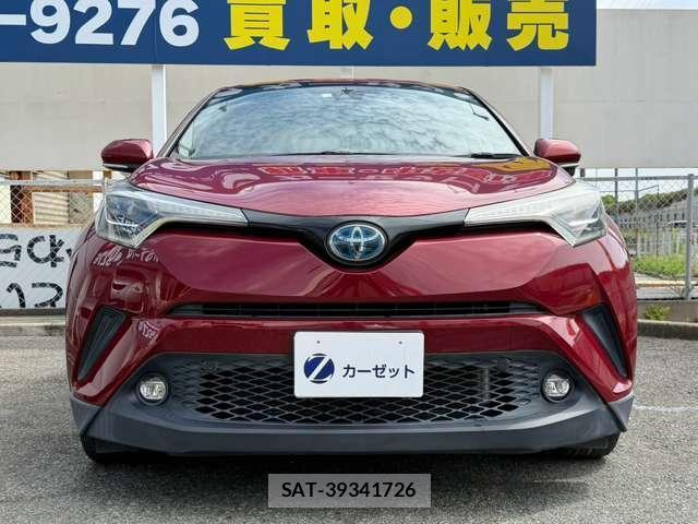 Toyota C-HR 2018-07 8875715-11