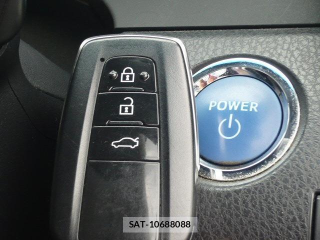 Toyota CAMRY 2017-09 8873846-5