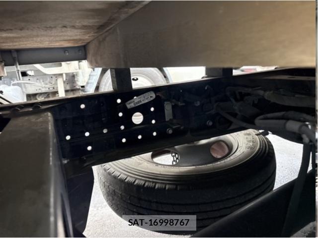 MITSUBISHI FUSO CANTER 2015-06 8874095-11