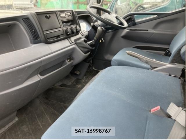 MITSUBISHI FUSO CANTER 2015-06 8874095-4