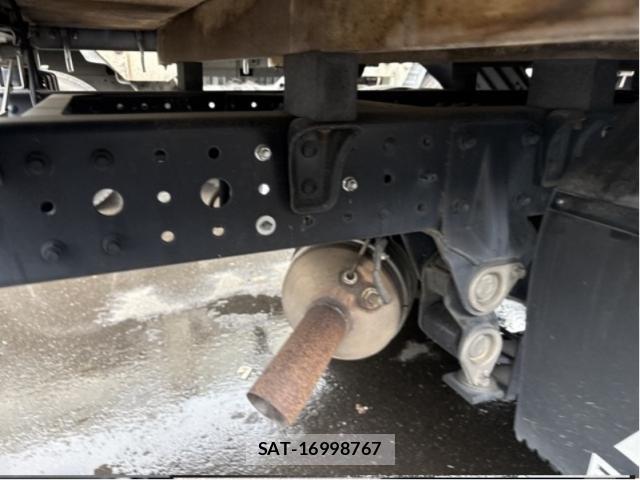 MITSUBISHI FUSO CANTER 2015-06 8874095-6