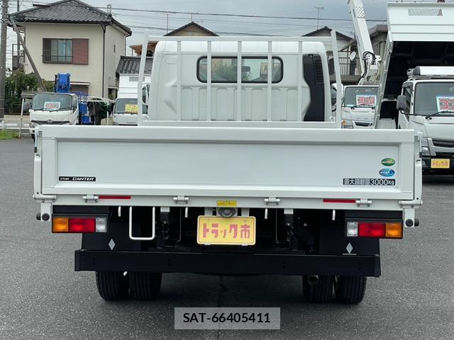 MITSUBISHI FUSO CANTER 2023-07 8875846-5