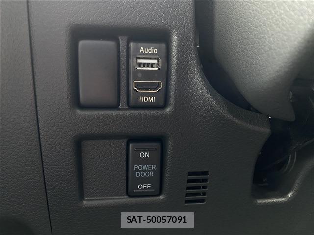 Nissan CARAVAN BUS 2024-05 8873811-8