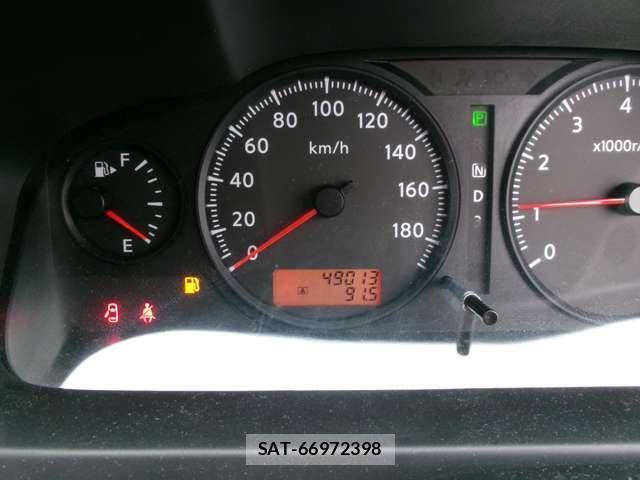 Nissan CARAVAN BUS 2012-09 8875896-14