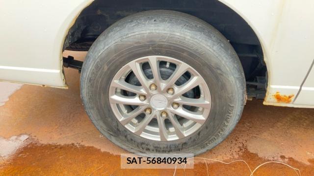 Nissan Caravan 2011-06 8873348-12