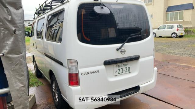 Nissan Caravan 2011-06 8873348-5