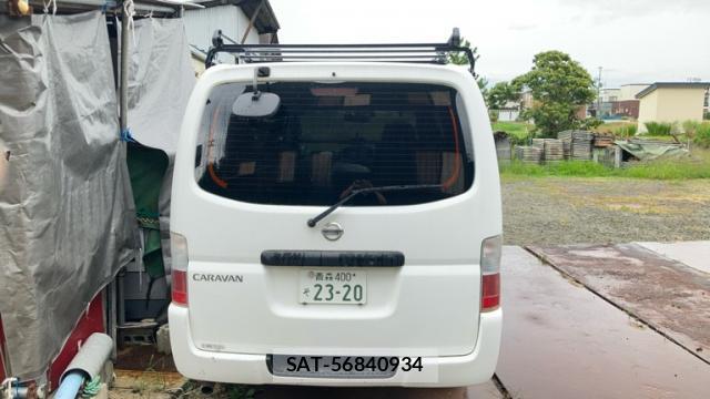 Nissan Caravan 2011-06 8873348-6