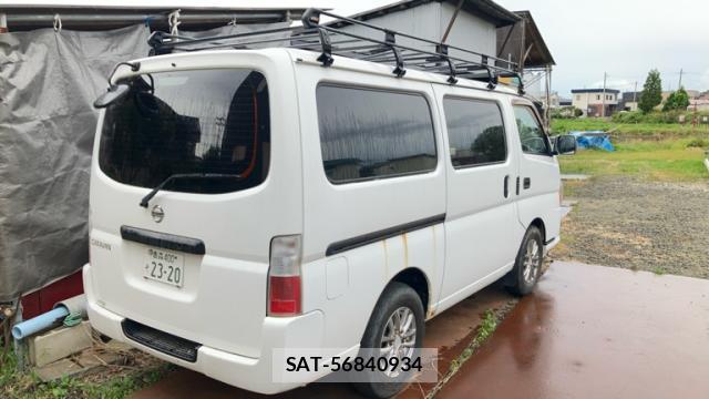 Nissan Caravan 2011-06 8873348-7
