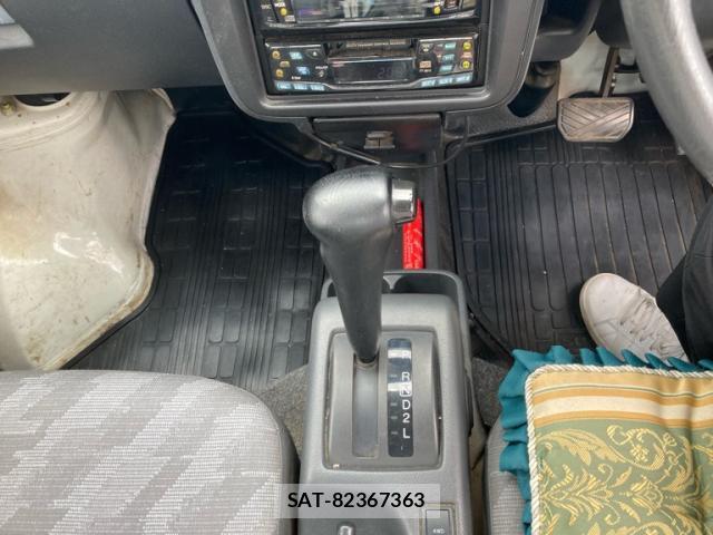 Suzuki CARRY TRUCK 2007-01 8874938-10