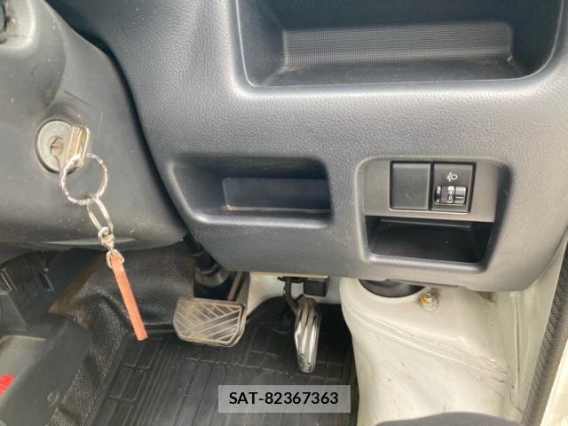 Suzuki CARRY TRUCK 2007-01 8874938-7