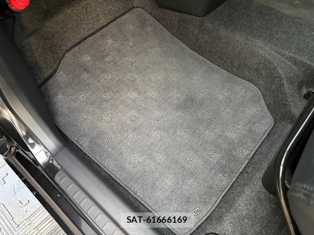 Daihatsu CAST 2018-03 8872868-18