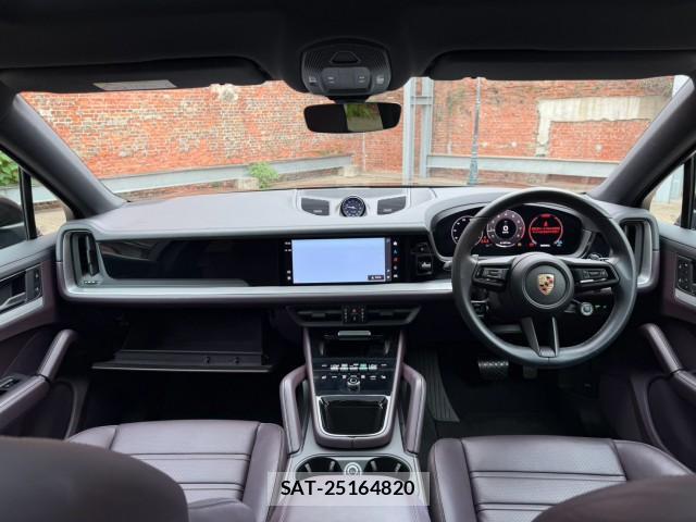 Porsche CAYENNE 2023-11 8872774-2