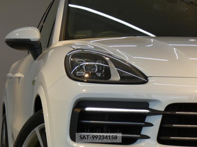 Porsche CAYENNE 2022-02 8873564-1