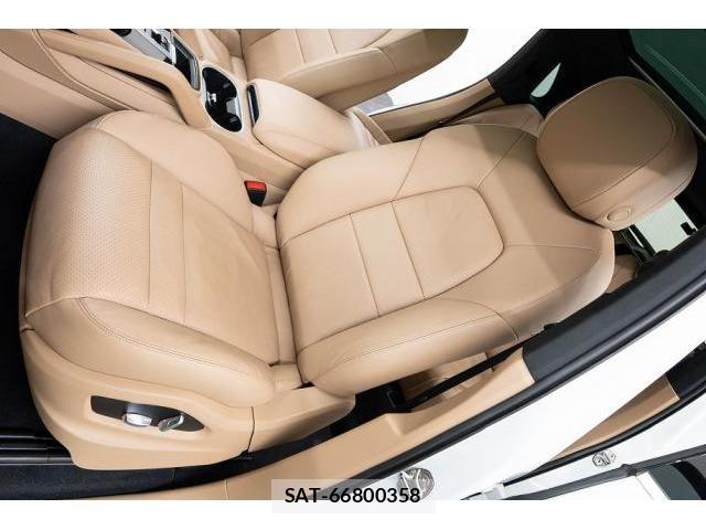 Porsche CAYENNE 2019-03 8874328-12