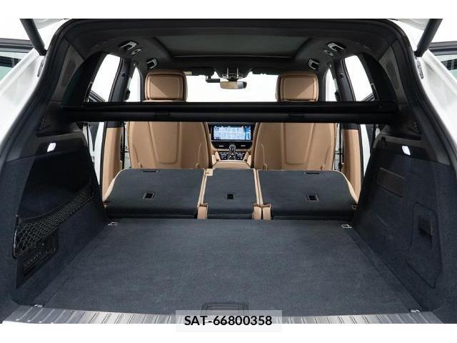Porsche CAYENNE 2019-03 8874328-15