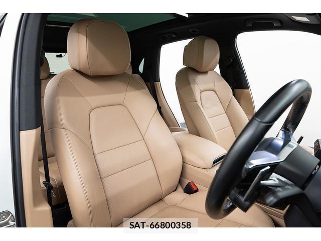 Porsche CAYENNE 2019-03 8874328-3
