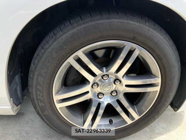 Chrysler 300 2012-12 8873543-13