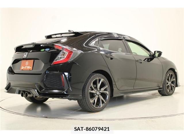 Honda CIVIC 2017-09 8872655-11