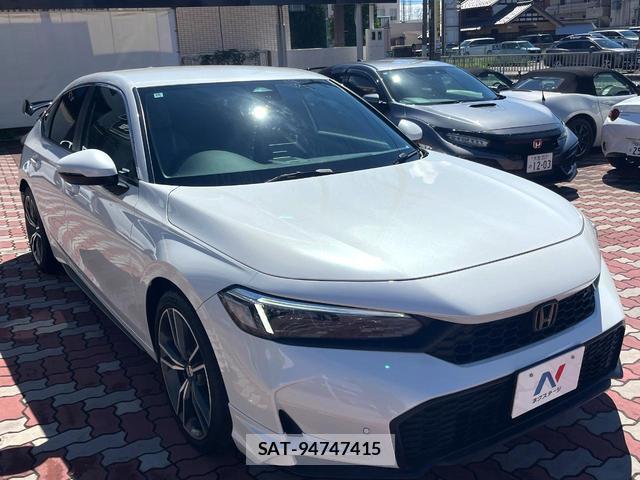 Honda CIVIC 2024-10 8873276-15