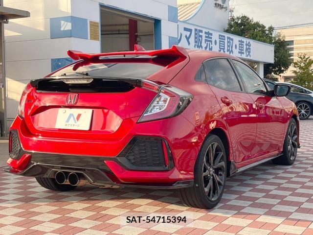 Honda CIVIC 2018-04 8873828-16