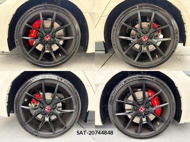 Honda CIVIC 2026-07 8874352-18