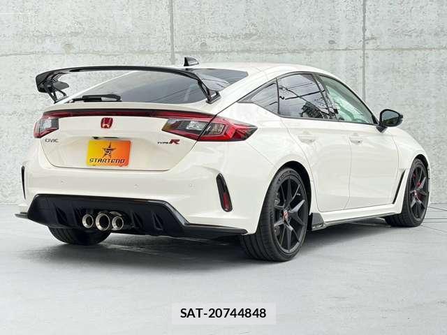 Honda CIVIC 2026-07 8874352-3