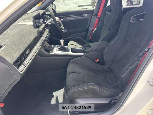 Honda CIVIC 2026-06 8875594-4